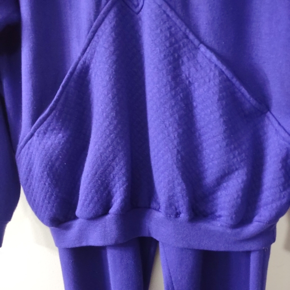 Vintage Lady Foot Locker Sweat Suit, Size Large - Picture 9 of 12